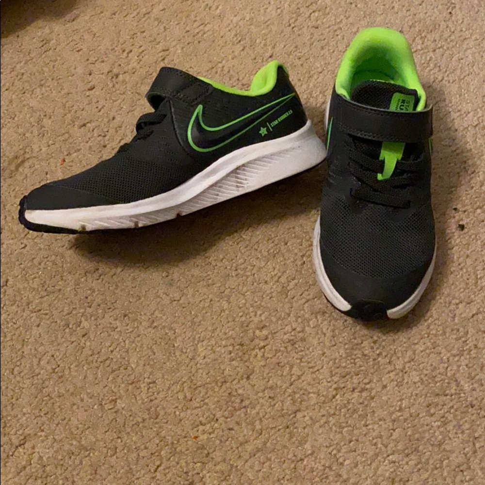 12C Nike
